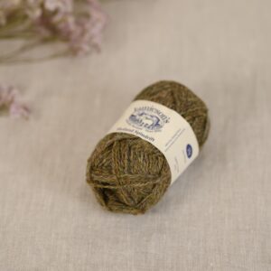 jamiesons-of-shetland-spindrift-226-thyme-baa-67