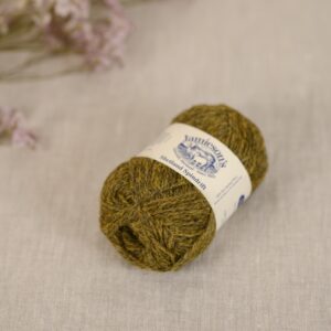 jamiesons-of-shetland-spindrift-231-bracken-baa-106