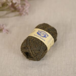 jamiesons-of-shetland-spindrift-253-seaweed-baa-69