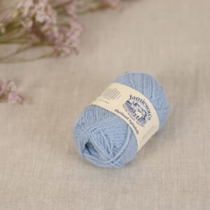 jamiesons-of-shetland-spindrift-655-china-blue-baa-5