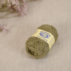 jamiesons-of-shetland-spindrift-789-marjoram-baa-64