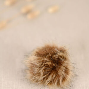 trimits-faux-fur-11cm-removable-pompom-brown-tips-baa-1