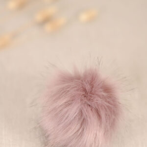 trimits-faux-fur-11cm-removable-pompom-dusty-pink-tips-baa-1