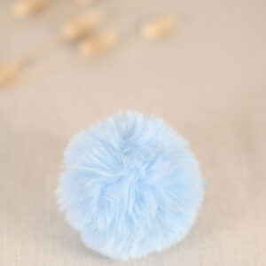 trimits-faux-fur-11cm-removable-pompom-light-blue-baa-1