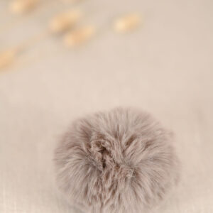 trimits-faux-fur-11cm-removable-pompom-mink-baa-1